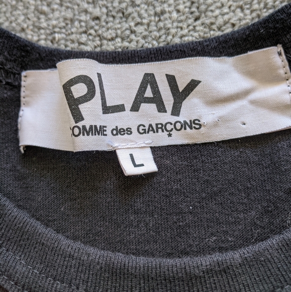 🔥 Comme des Garçons PLAY Black Shirt LARGE - Picture 2 of 5